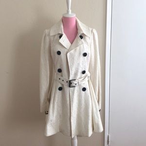 Runway New York mcmlxv & mcmlxix white coat Size M